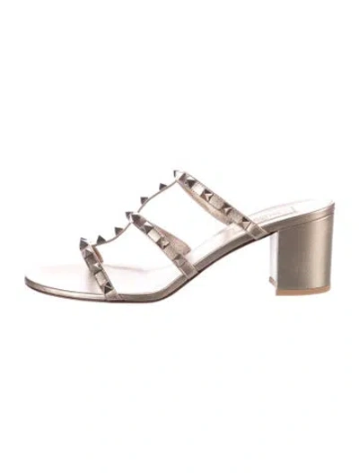 Pre-owned Valentino Garavani Rockstud Accents Leather Slides