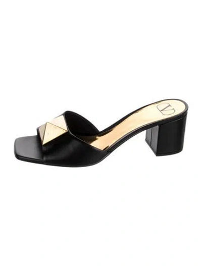 Pre-owned Valentino Garavani Rockstud Accents Leather Slides In Black