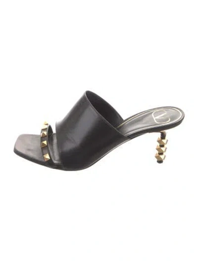Pre-owned Valentino Garavani Rockstud Accents Leather Slides In Black