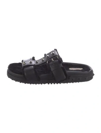Pre-owned Valentino Garavani Rockstud Accents Leather Slides In Black