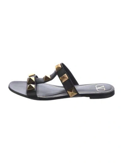 Pre-owned Valentino Garavani Rockstud Accents Leather Slides In Black