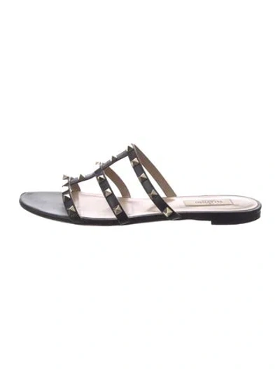 Pre-owned Valentino Garavani Rockstud Accents Leather Slides In Black