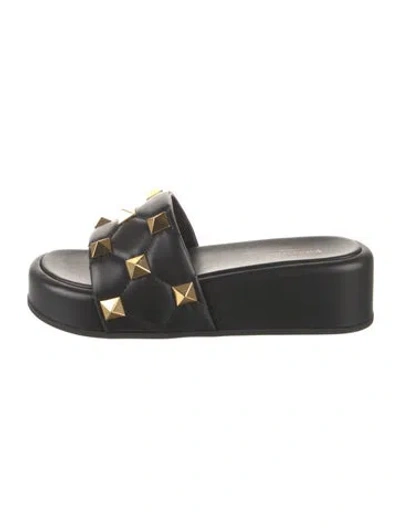 Pre-owned Valentino Garavani Rockstud Accents Leather Slides In Black