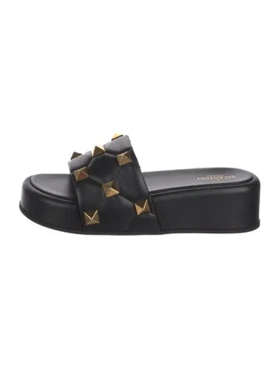 Pre-owned Valentino Garavani Rockstud Accents Leather Slides In Black