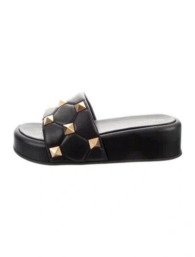 Pre-owned Valentino Garavani Rockstud Accents Leather Slides In Black
