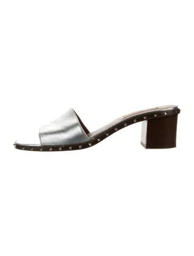 Pre-owned Valentino Garavani Rockstud Accents Leather Slides In Silver