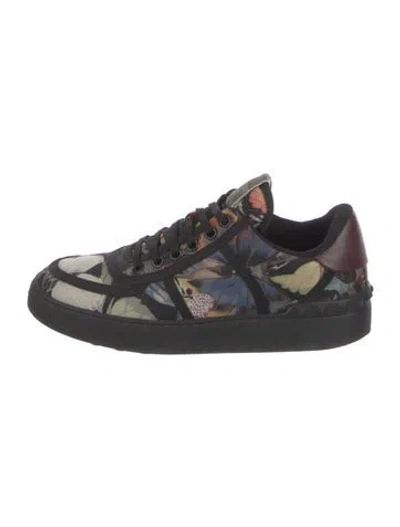 Pre-owned Valentino Garavani Rockstud Accents Leather Sneakers In Black