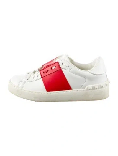 Pre-owned Valentino Garavani Rockstud Accents Leather Sneakers In Multi