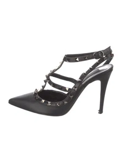 Pre-owned Valentino Garavani Rockstud Accents Leather T-strap Pumps In Black