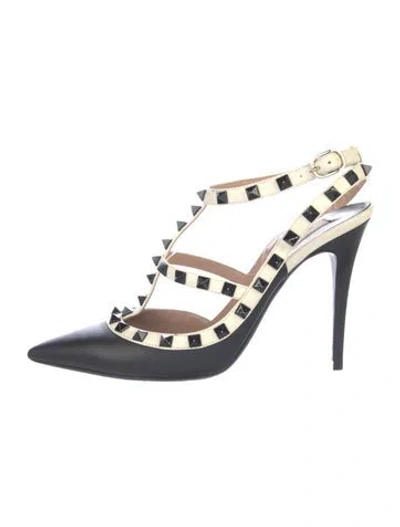 Pre-owned Valentino Garavani Rockstud Accents Leather T-strap Pumps In Black
