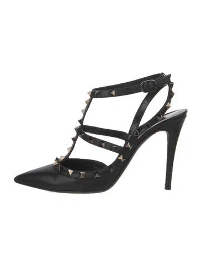 Pre-owned Valentino Garavani Rockstud Accents Leather T-strap Pumps In Black