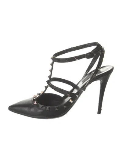 Pre-owned Valentino Garavani Rockstud Accents Leather T-strap Pumps In Black