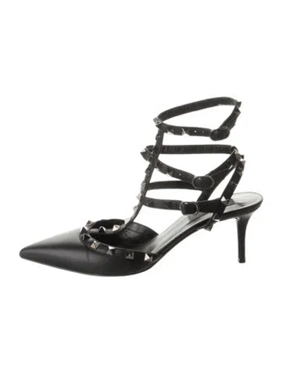 Pre-owned Valentino Garavani Rockstud Accents Leather T-strap Pumps In Black