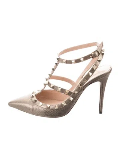 Pre-owned Valentino Garavani Rockstud Accents Leather T-strap Pumps In Gold