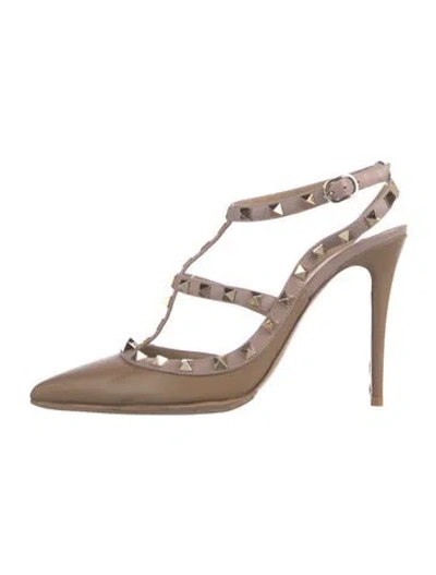 Pre-owned Valentino Garavani Rockstud Accents Leather T-strap Pumps In Grey/neutrals