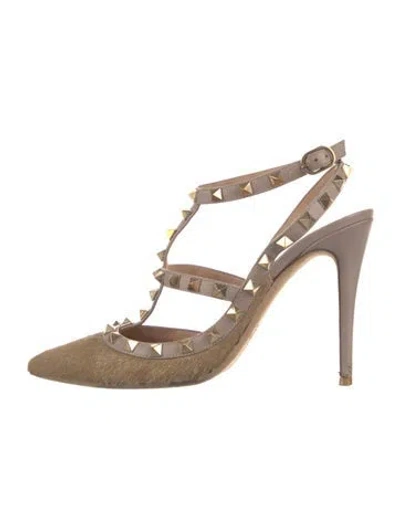 Pre-owned Valentino Garavani Rockstud Accents Leather T-strap Pumps In Neutral