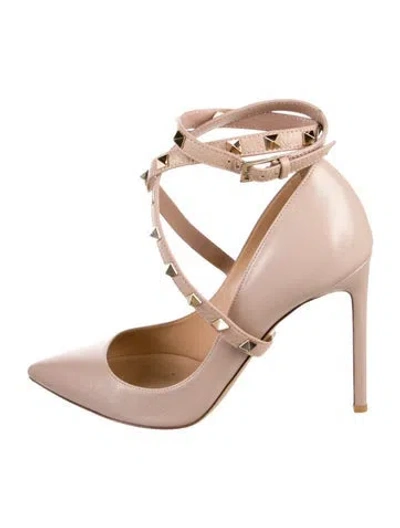 Pre-owned Valentino Garavani Rockstud Accents Leather T-strap Pumps In Neutral