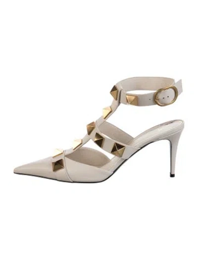 Pre-owned Valentino Garavani Rockstud Accents Leather T-strap Pumps In Neutral