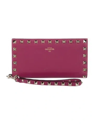 Pre-owned Valentino Garavani Rockstud Accents Leather Wristlet In Pink