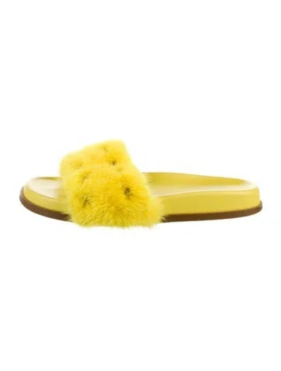 Pre-owned Valentino Garavani Rockstud Accents Mink Slides In Yellow