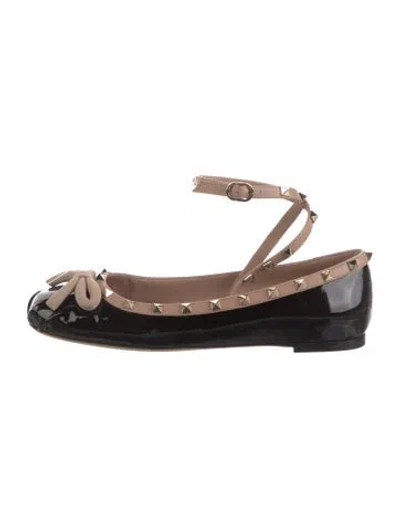 Pre-owned Valentino Garavani Rockstud Accents Patent Leather Ballet Flats In Black