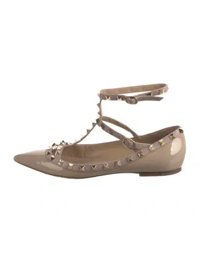 Pre-owned Valentino Garavani Rockstud Accents Patent Leather Ballet Flats In Brown