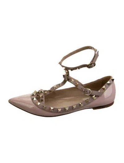 Pre-owned Valentino Garavani Rockstud Accents Patent Leather Ballet Flats In Neutral