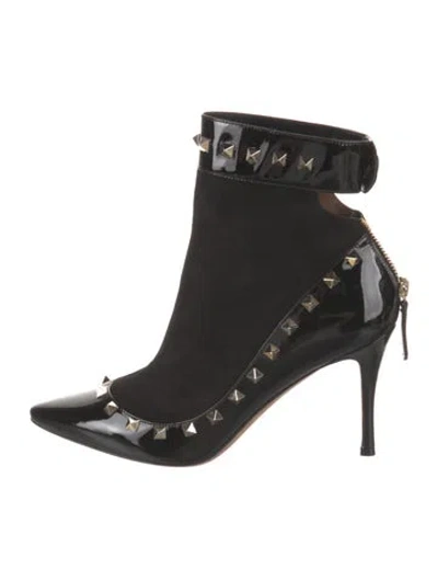 Pre-owned Valentino Garavani Rockstud Accents Patent Leather Boots In Black