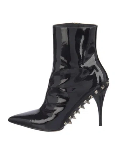 Pre-owned Valentino Garavani Rockstud Accents Patent Leather Boots In Black