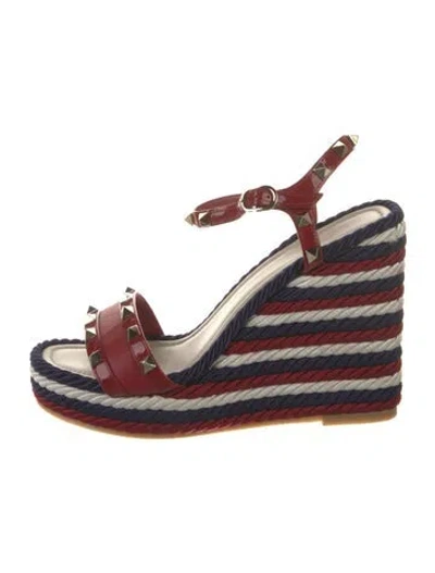 Pre-owned Valentino Garavani Rockstud Accents Patent Leather Espadrilles In Red