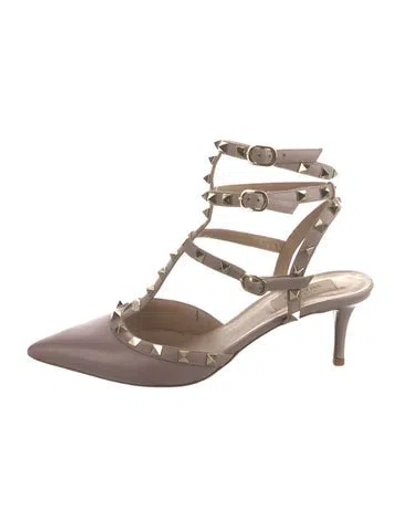 Pre-owned Valentino Garavani Rockstud Accents Patent Leather Gladiator Sandals In Neutral