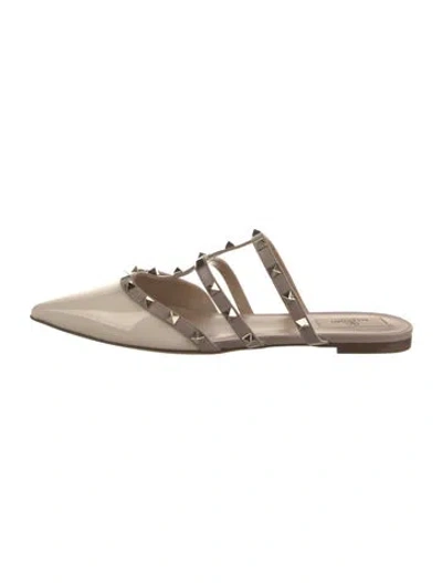 Pre-owned Valentino Garavani Rockstud Accents Patent Leather Mules W/ Tags In Neutrals