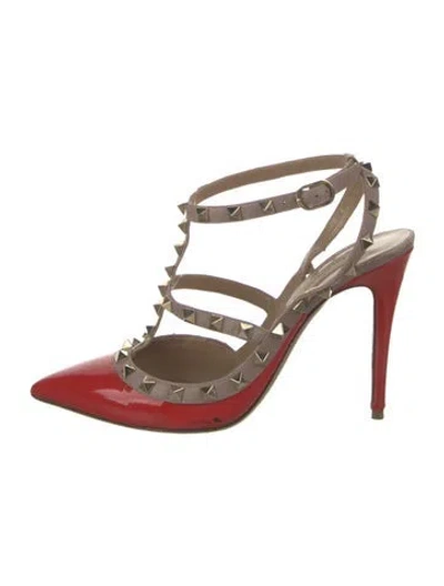 Pre-owned Valentino Garavani Rockstud Accents Patent Leather T-strap Pumps In Red