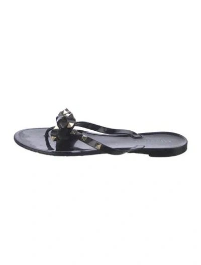 Pre-owned Valentino Garavani Rockstud Accents Pvc Flip Flops In Black
