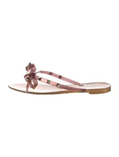Pre-owned Valentino Garavani Rockstud Accents Pvc Slides In Pink