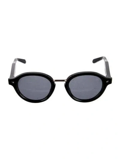 Pre-owned Valentino Rockstud Accents Round Sunglasses In Black