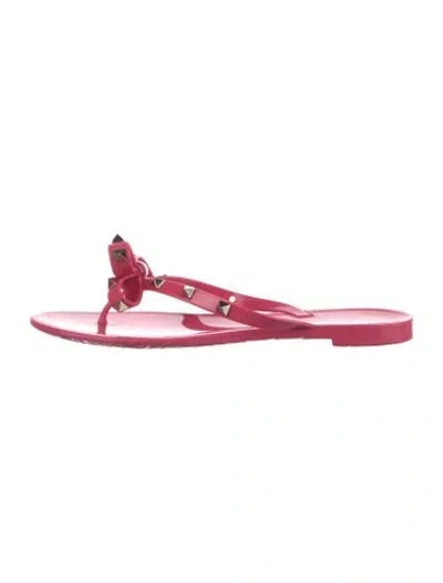 Pre-owned Valentino Garavani Rockstud Accents Rubber Flip Flops In Pink