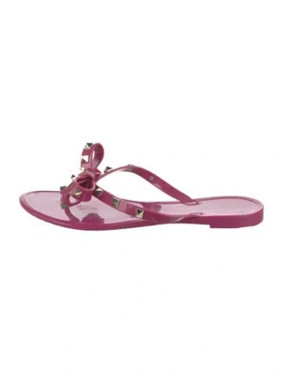 Pre-owned Valentino Garavani Rockstud Accents Rubber Flip Flops In Pink