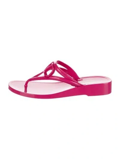 Pre-owned Valentino Garavani Rockstud Accents Rubber Flip Flops W/ Tags In Pink
