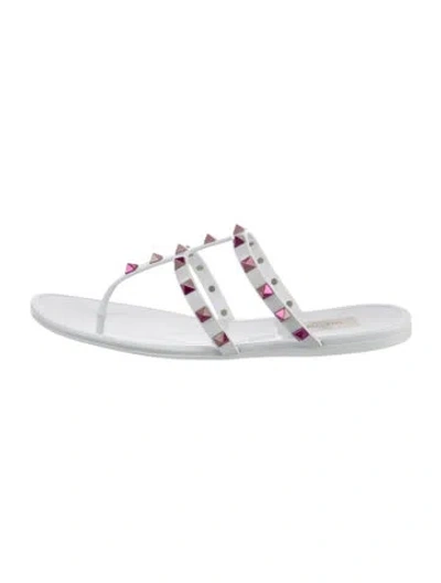 Pre-owned Valentino Garavani Rockstud Accents Rubber Flip Flops In White