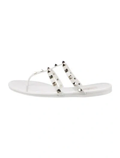Pre-owned Valentino Garavani Rockstud Accents Rubber Flip Flops In White