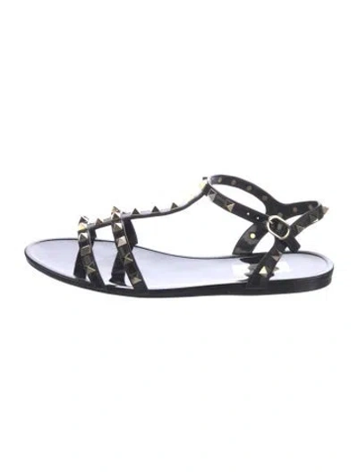Pre-owned Valentino Garavani Rockstud Accents Rubber Gladiator Sandals In Black