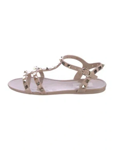 Pre-owned Valentino Garavani Rockstud Accents Rubber Gladiator Sandals In Brown
