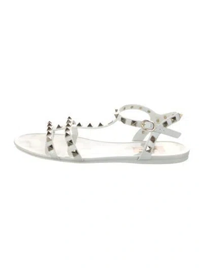 Pre-owned Valentino Garavani Rockstud Accents Rubber Gladiator Sandals In White