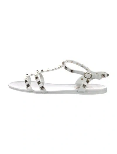 Pre-owned Valentino Garavani Rockstud Accents Rubber Gladiator Sandals In White