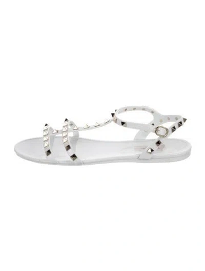Pre-owned Valentino Garavani Rockstud Accents Rubber Gladiator Sandals In White