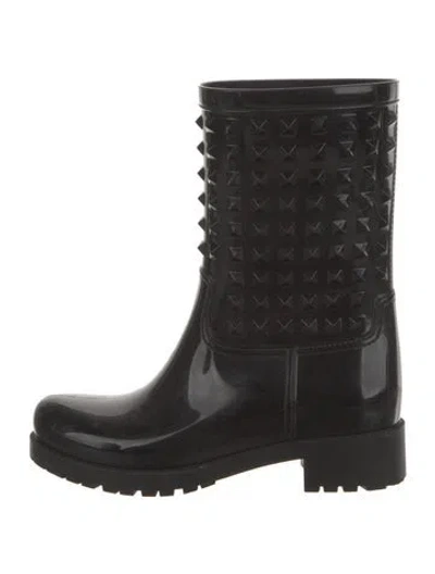 Pre-owned Valentino Garavani Rockstud Accents Rubber Rain Boots In Black