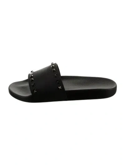 Pre-owned Valentino Garavani Rockstud Accents Rubber Slides In Black