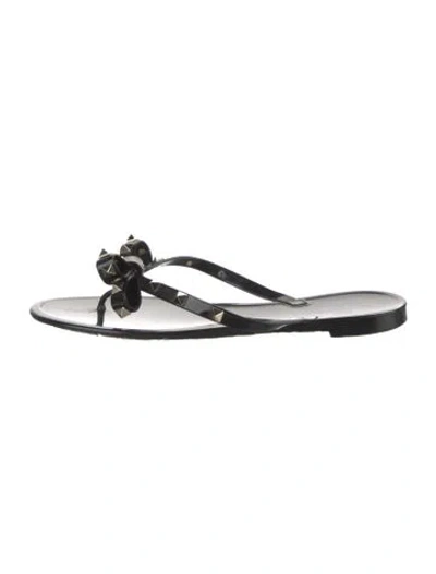 Pre-owned Valentino Garavani Rockstud Accents Rubber Slides In Black
