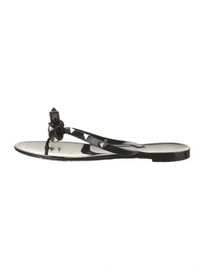 Pre-owned Valentino Garavani Rockstud Accents Rubber Slides In Black